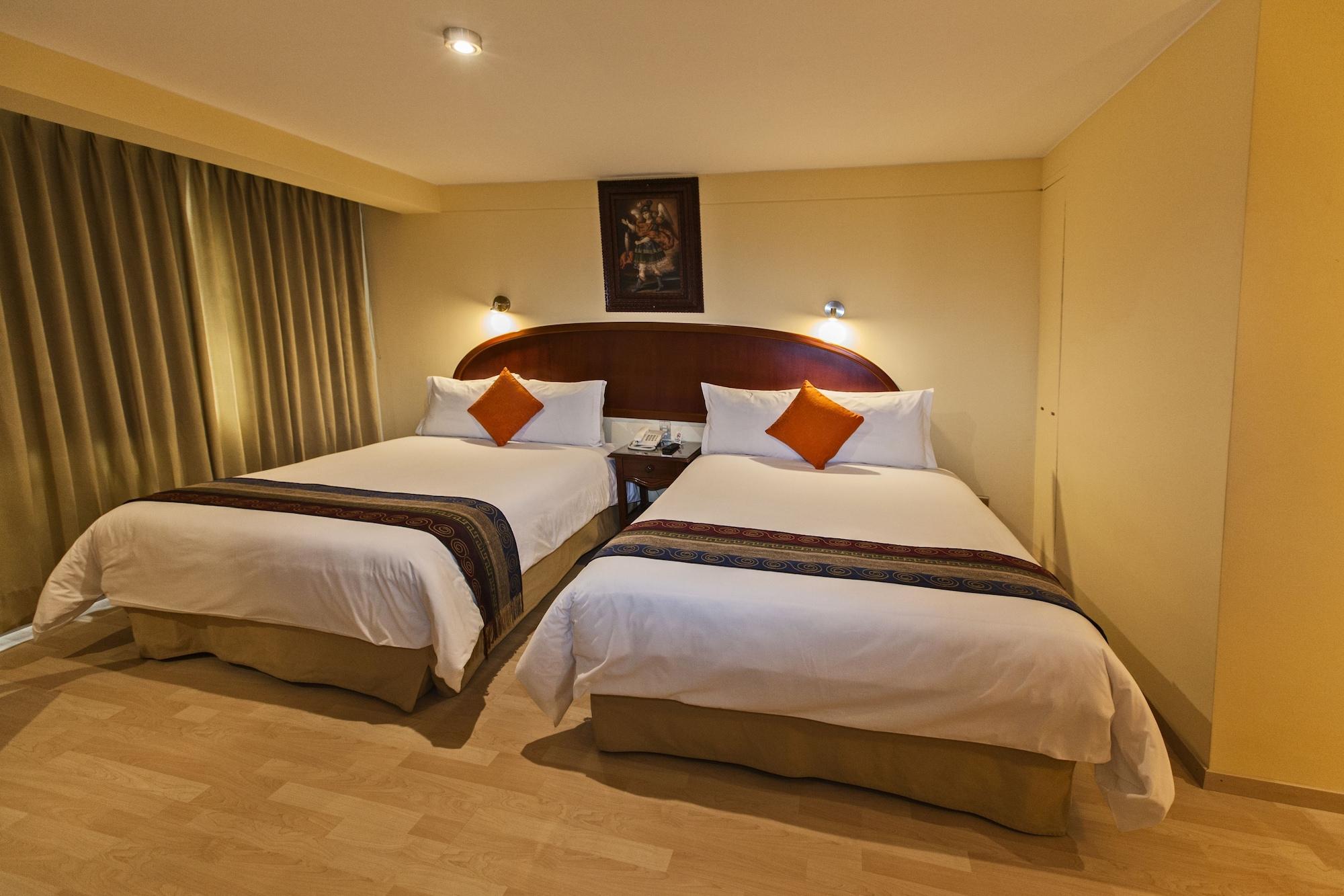 Hotel Agustos كوسكو المظهر الخارجي الصورة
