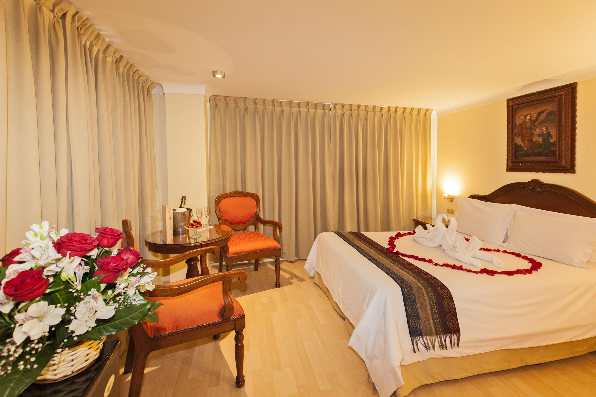 Hotel Agustos كوسكو المظهر الخارجي الصورة