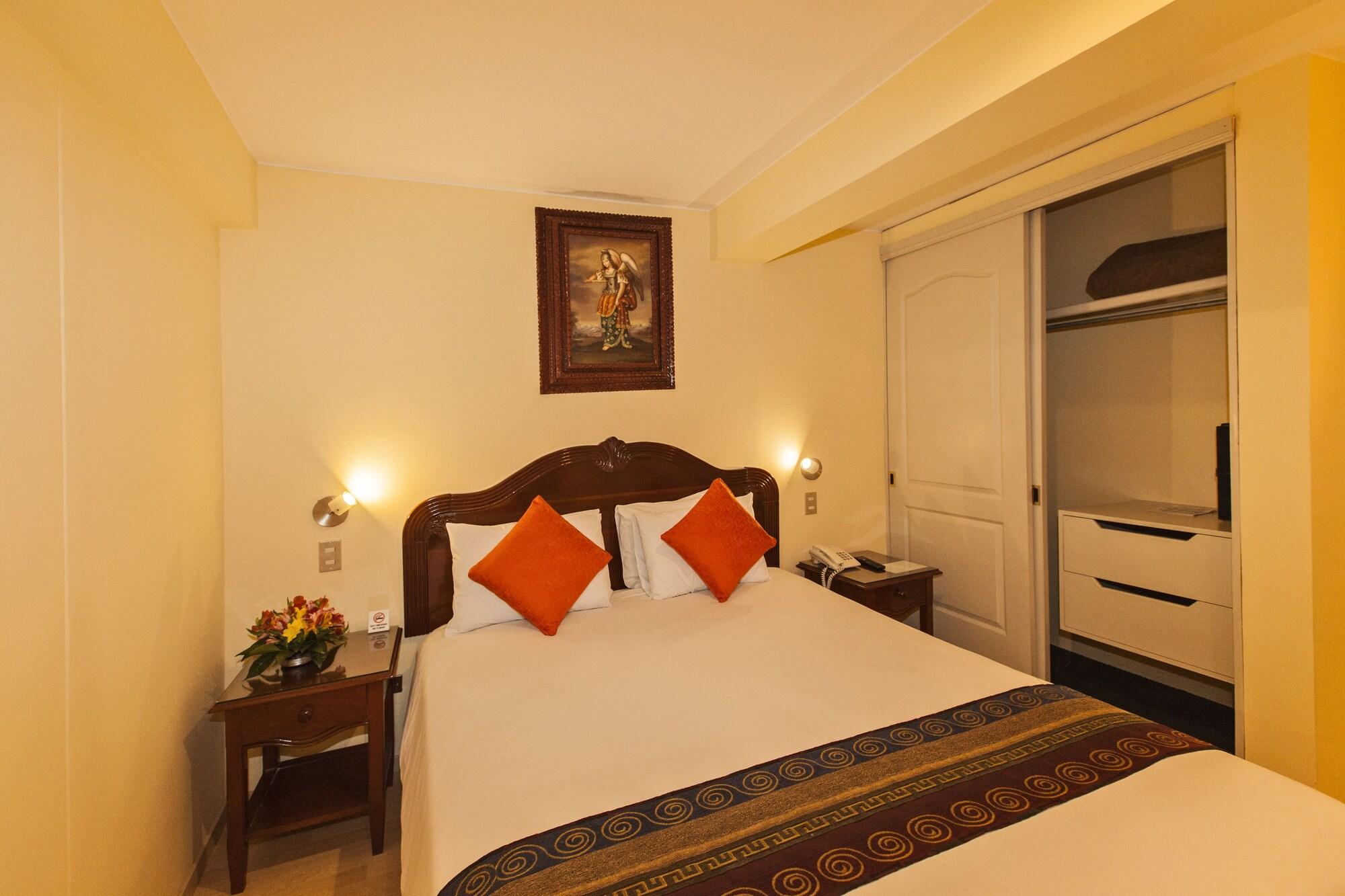 Hotel Agustos كوسكو المظهر الخارجي الصورة
