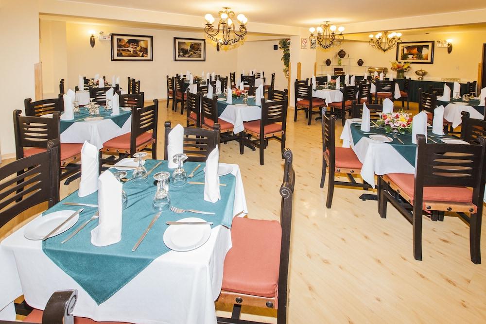 Hotel Agustos كوسكو المظهر الخارجي الصورة
