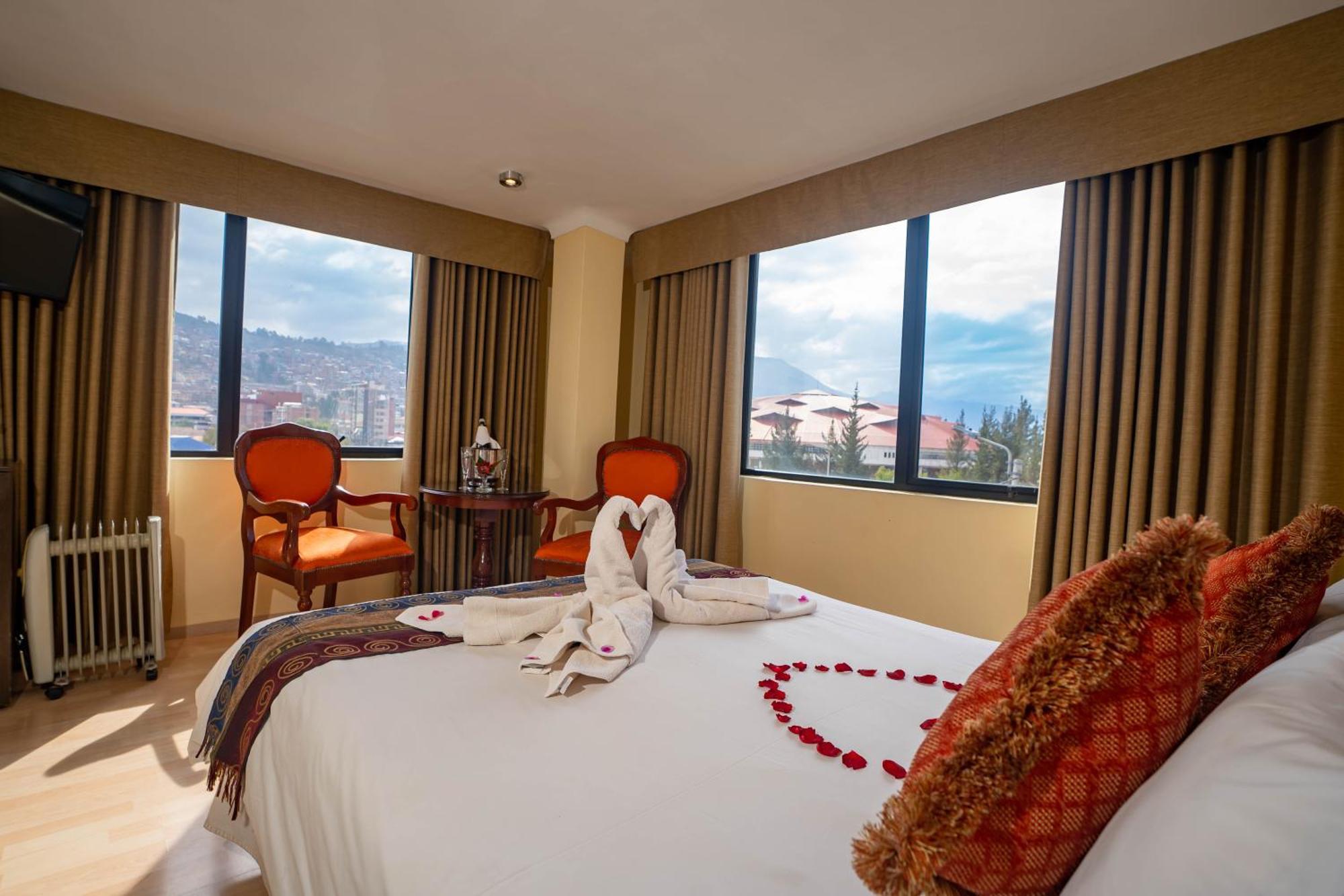Hotel Agustos كوسكو المظهر الخارجي الصورة