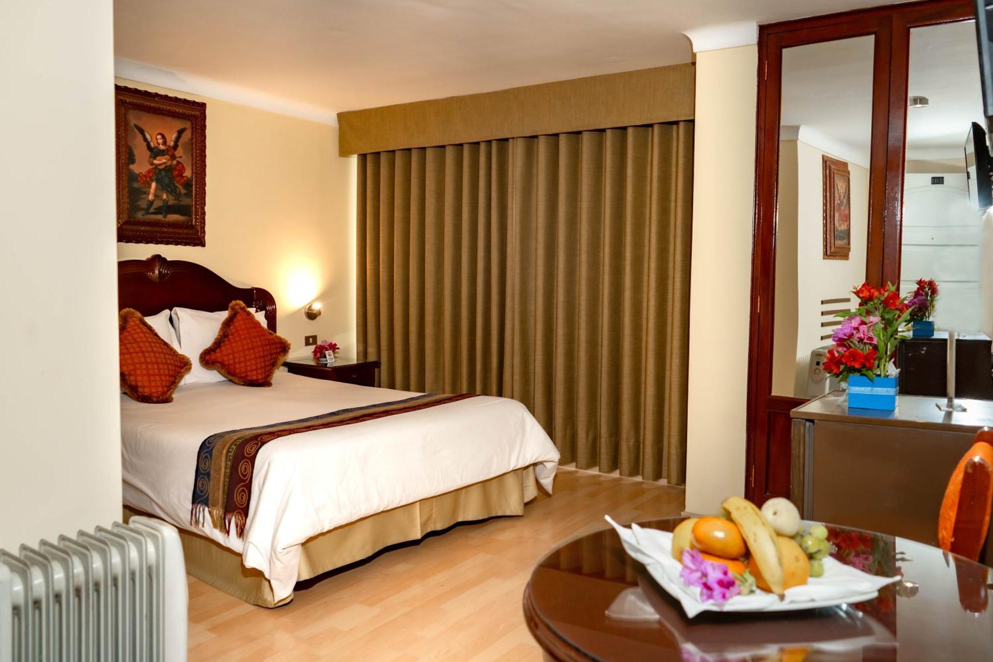 Hotel Agustos كوسكو المظهر الخارجي الصورة