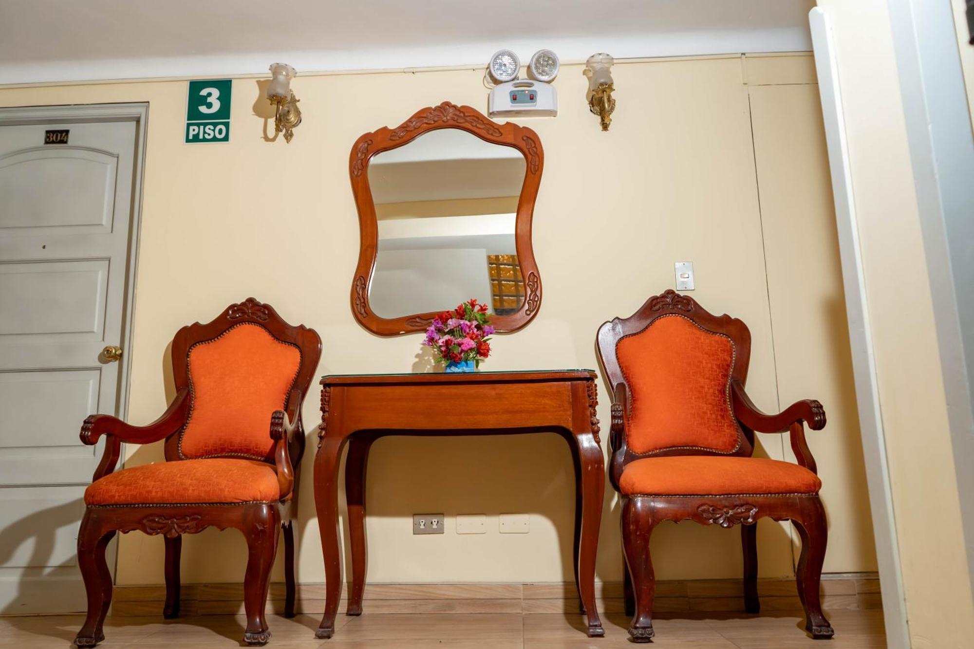 Hotel Agustos كوسكو المظهر الخارجي الصورة