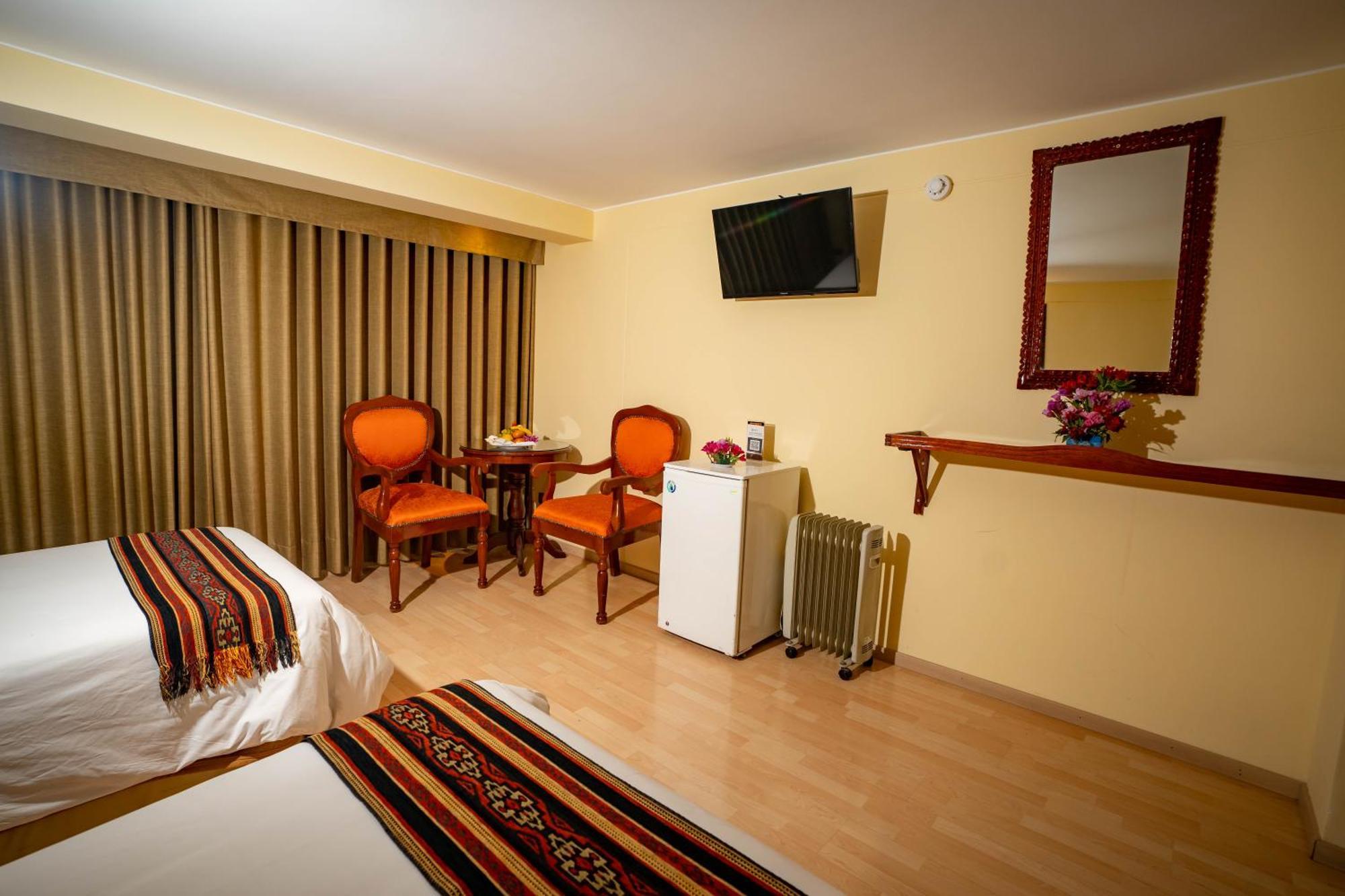 Hotel Agustos كوسكو المظهر الخارجي الصورة