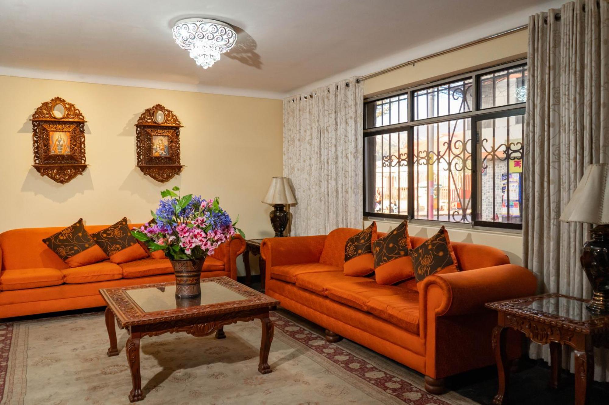 Hotel Agustos كوسكو المظهر الخارجي الصورة