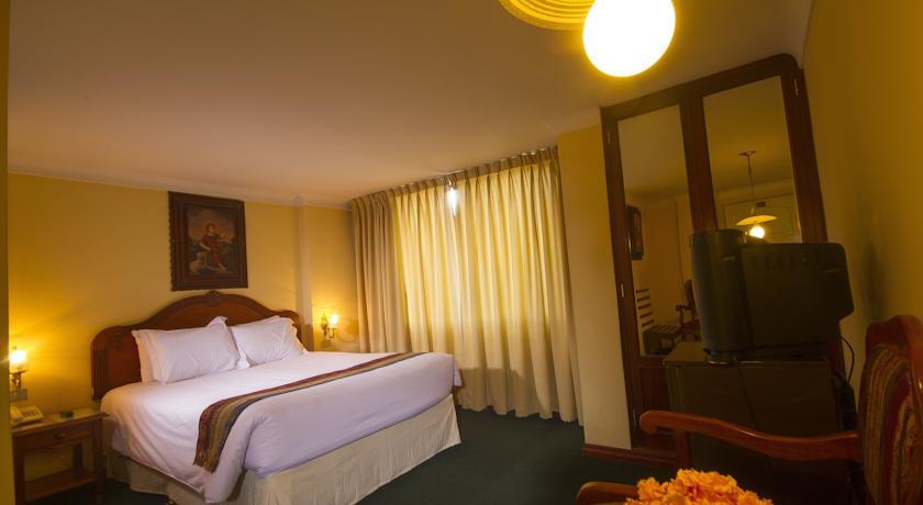 Hotel Agustos كوسكو المظهر الخارجي الصورة