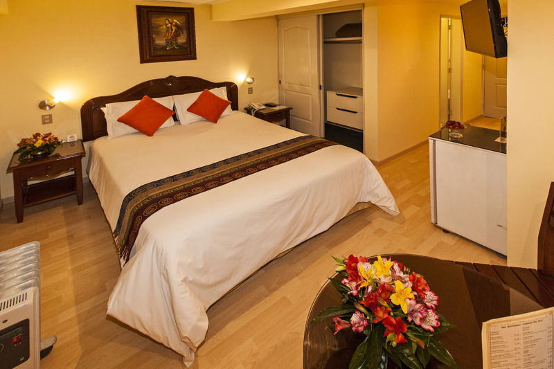 Hotel Agustos كوسكو المظهر الخارجي الصورة