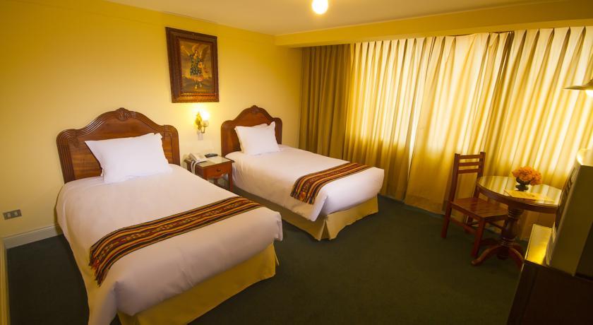 Hotel Agustos كوسكو المظهر الخارجي الصورة