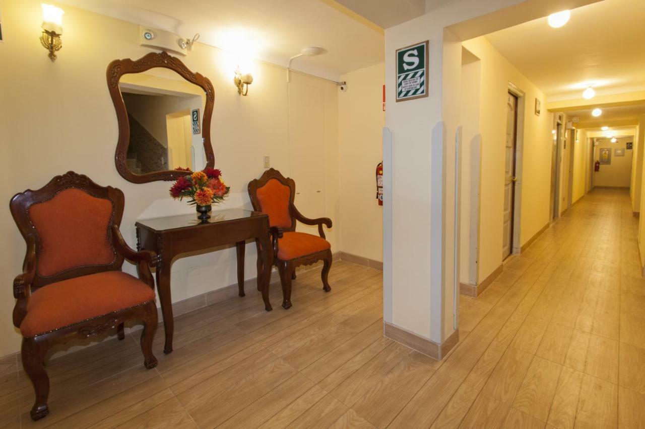 Hotel Agustos كوسكو المظهر الخارجي الصورة
